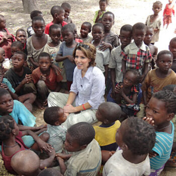 TV News London Works with Save the Children in Mozambique
